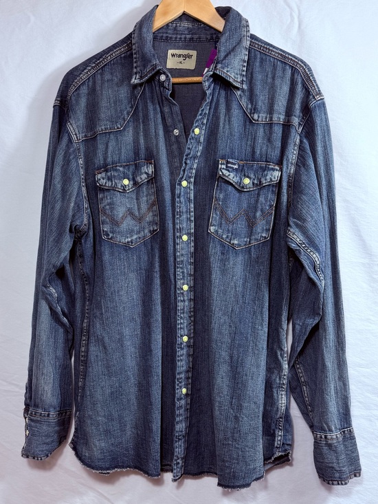 Wrangler Other - Wrangler Men's Cowboy Cut Long-Sleeve Western Denim Snap Work Shirt 100% Cotton